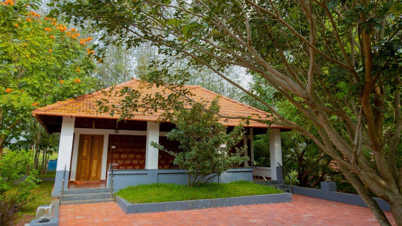 Aara Jungle Resort Coimbatore Esterno foto