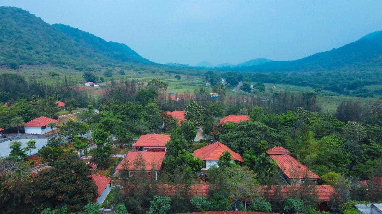 Aara Jungle Resort Coimbatore Esterno foto