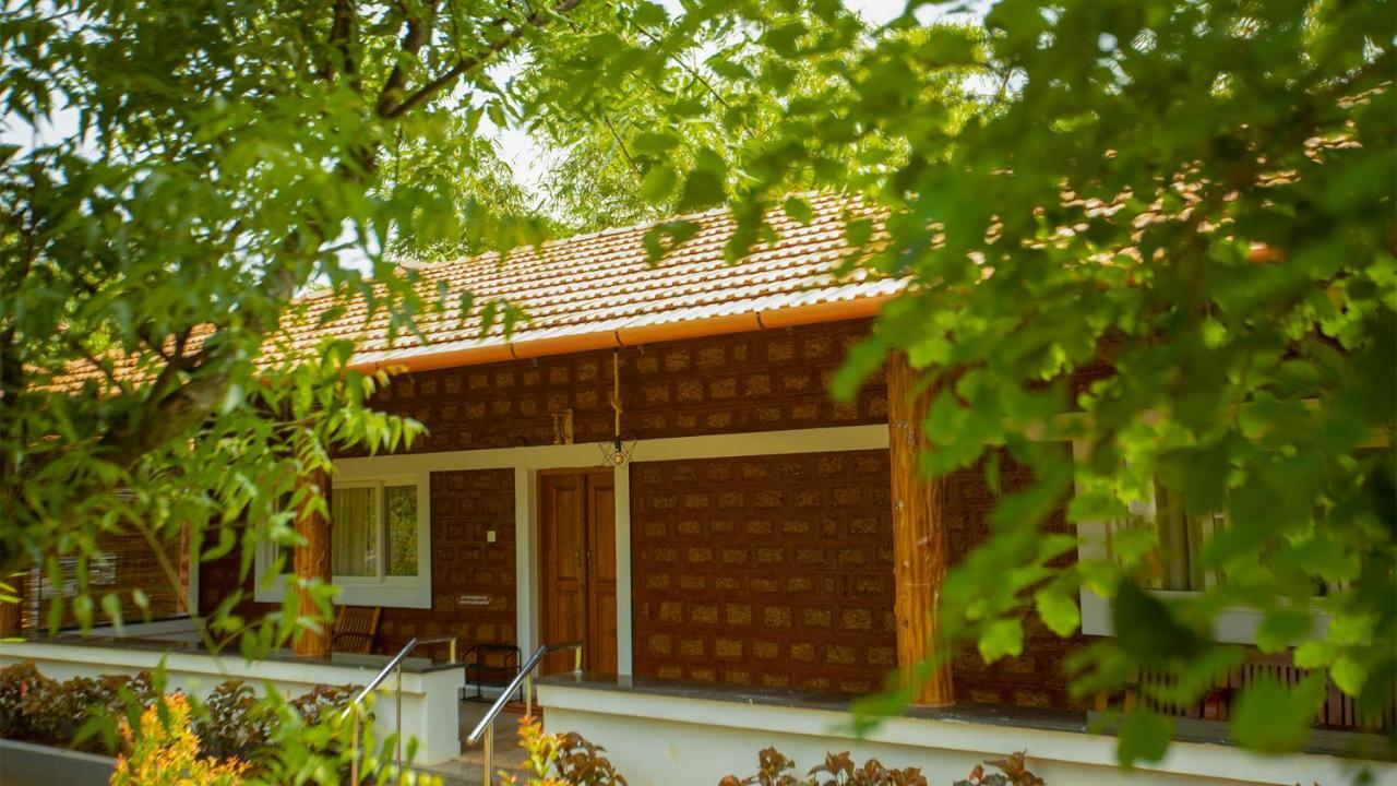 Aara Jungle Resort Coimbatore Esterno foto